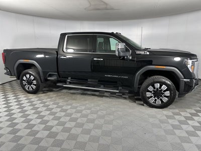 2025 GMC Sierra 2500HD Denali