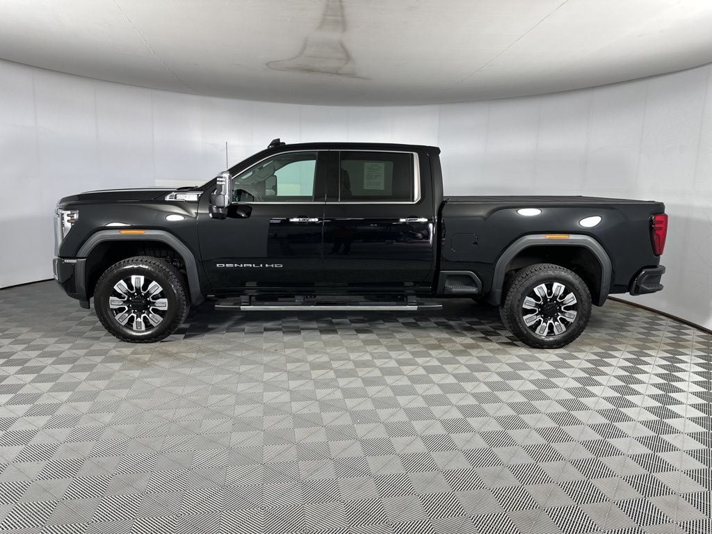 2025 GMC Sierra 2500HD Denali