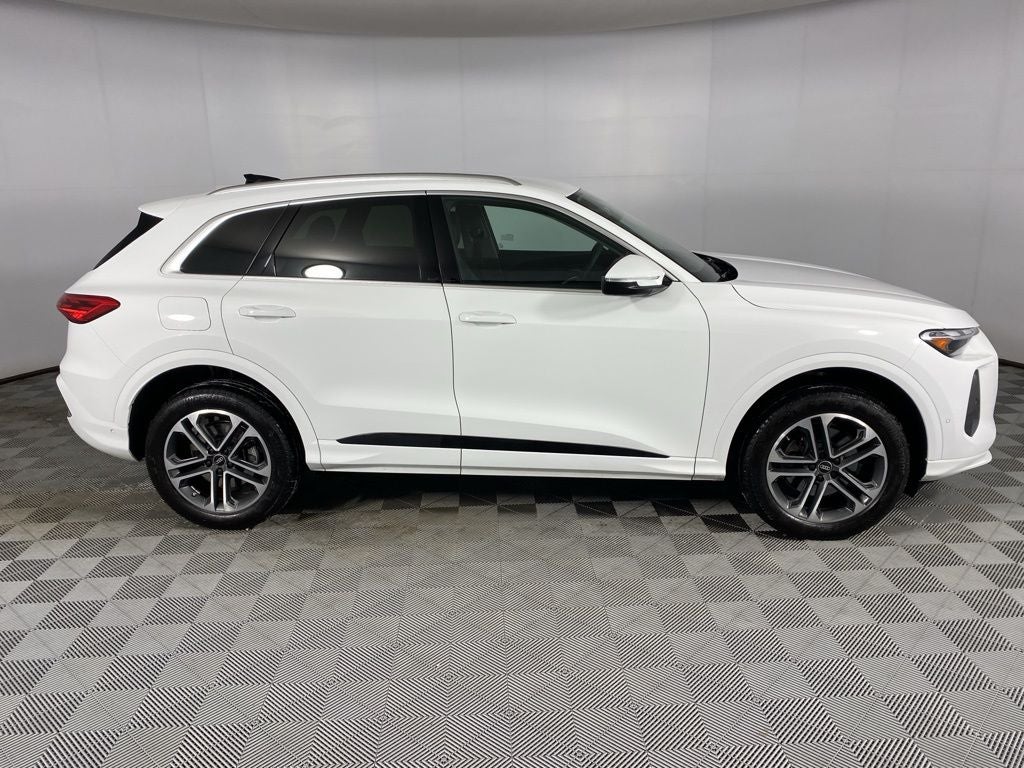 2025 Audi Q5 2.0T Premium quattro