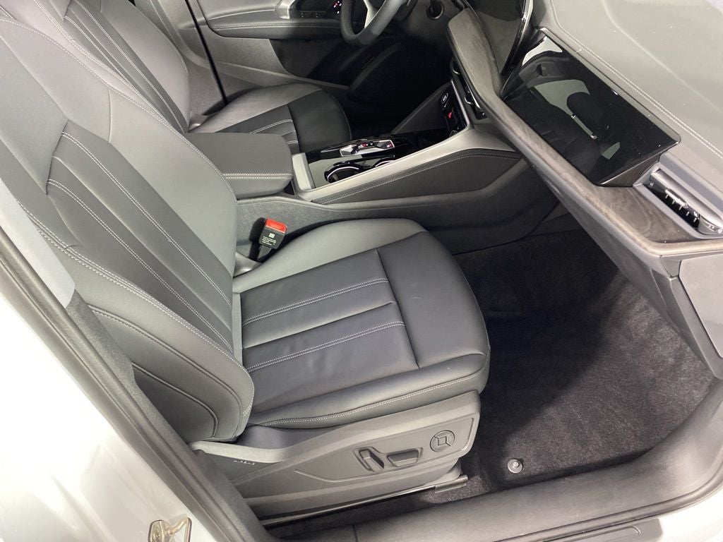 2025 Audi Q5 2.0T Premium quattro