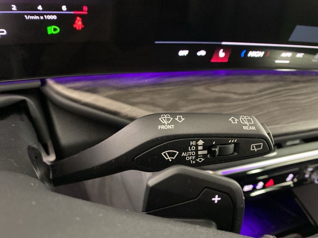 2025 Audi Q5 2.0T Premium quattro