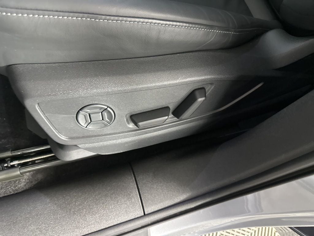 2025 Audi Q5 2.0T Premium quattro