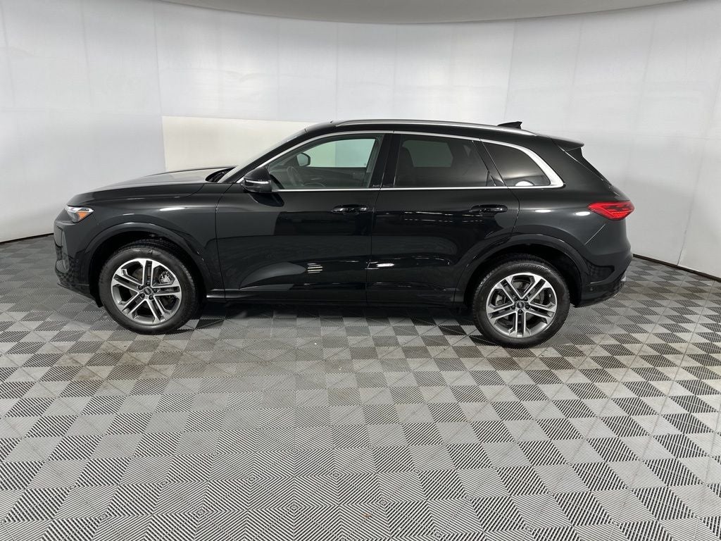 2025 Audi Q5 2.0T Premium quattro