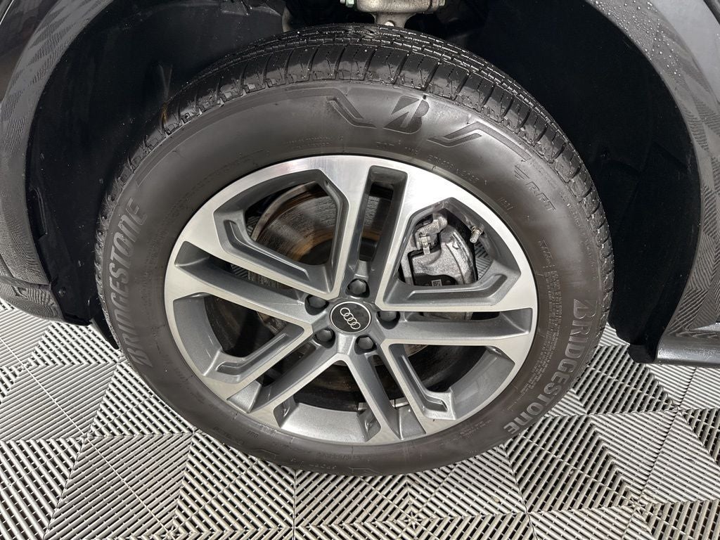 2025 Audi Q5 2.0T Premium quattro