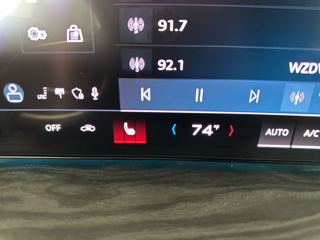 2025 Audi Q5 2.0T Premium quattro