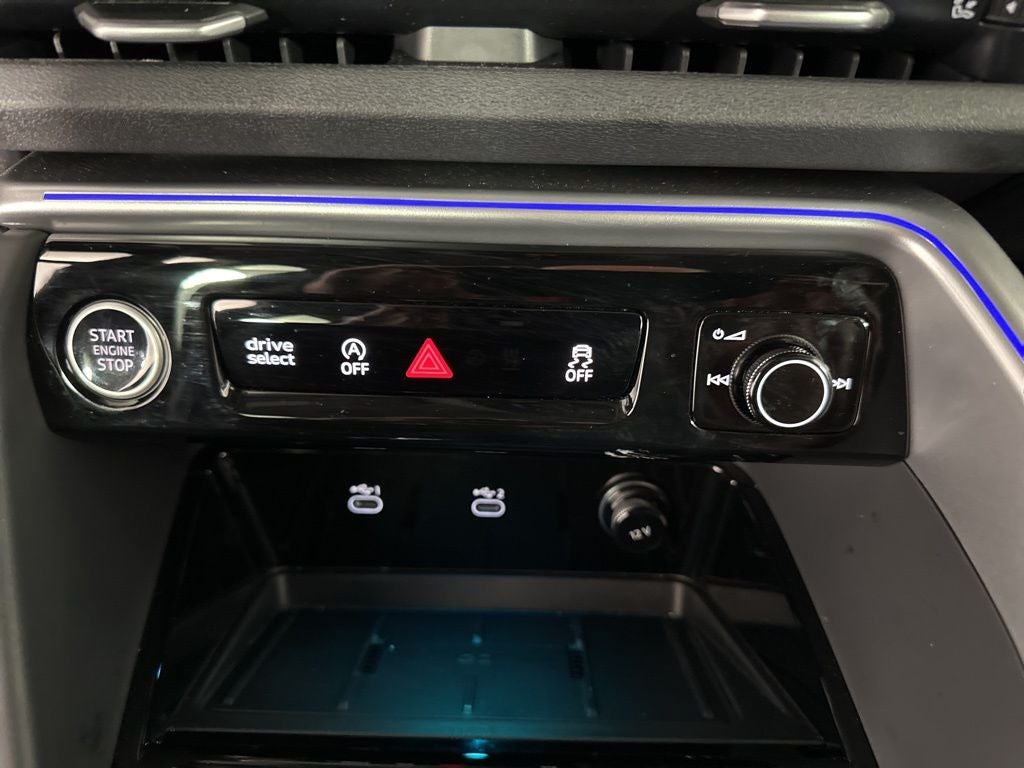 2025 Audi Q5 2.0T Premium quattro