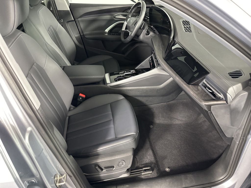 2025 Audi Q5 2.0T Premium Plus quattro