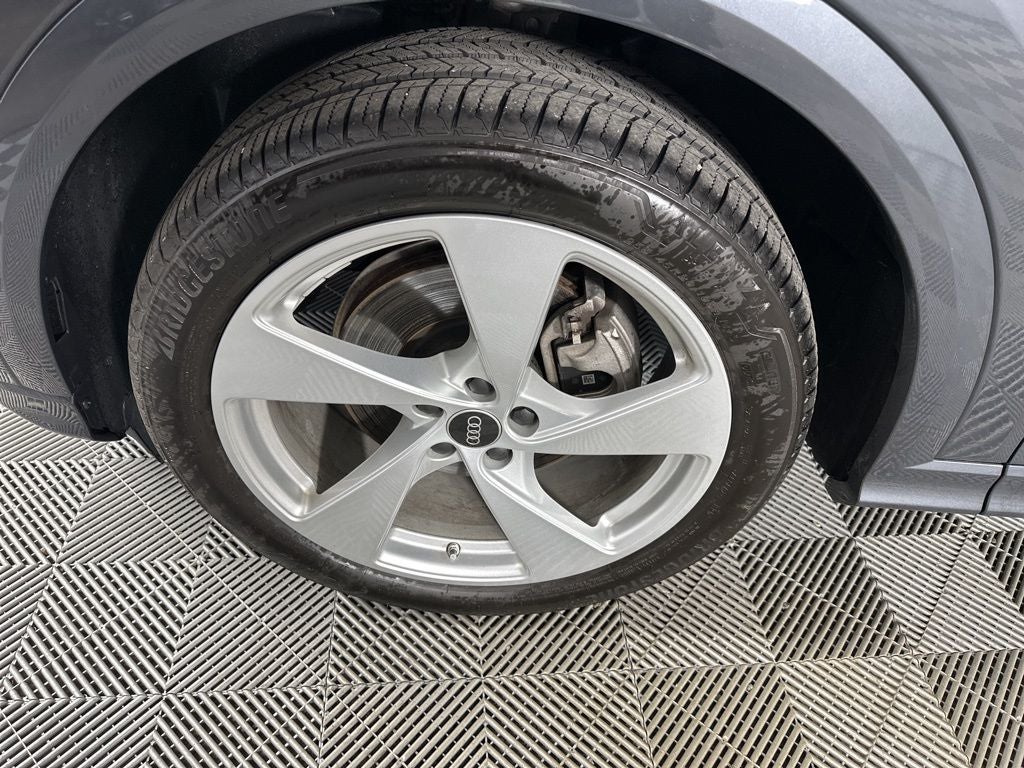 2025 Audi Q5 2.0T Prestige quattro
