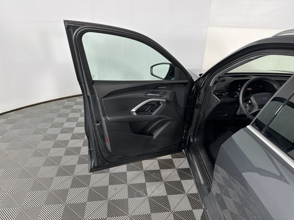 2025 Audi Q5 2.0T Prestige quattro