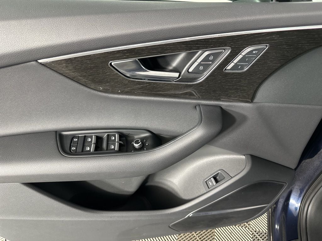 2025 Audi Q7 45 Premium quattro