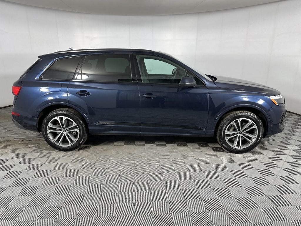 2025 Audi Q7 45 Premium quattro