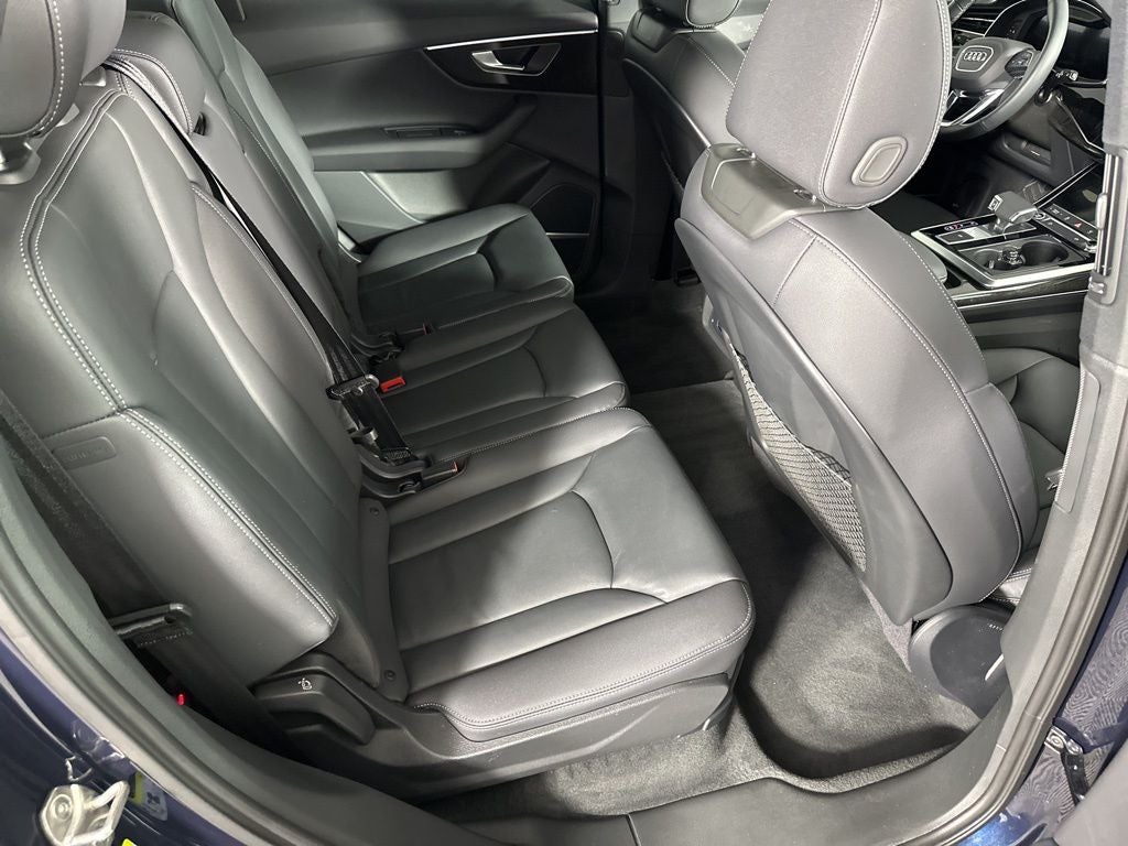 2025 Audi Q7 45 Premium quattro