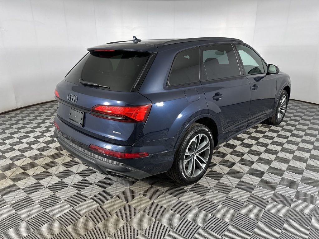 2025 Audi Q7 45 Premium quattro