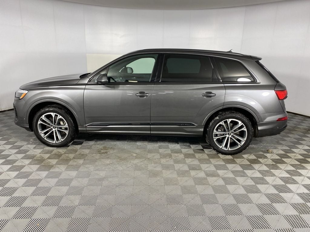 2025 Audi Q7 45 Premium quattro