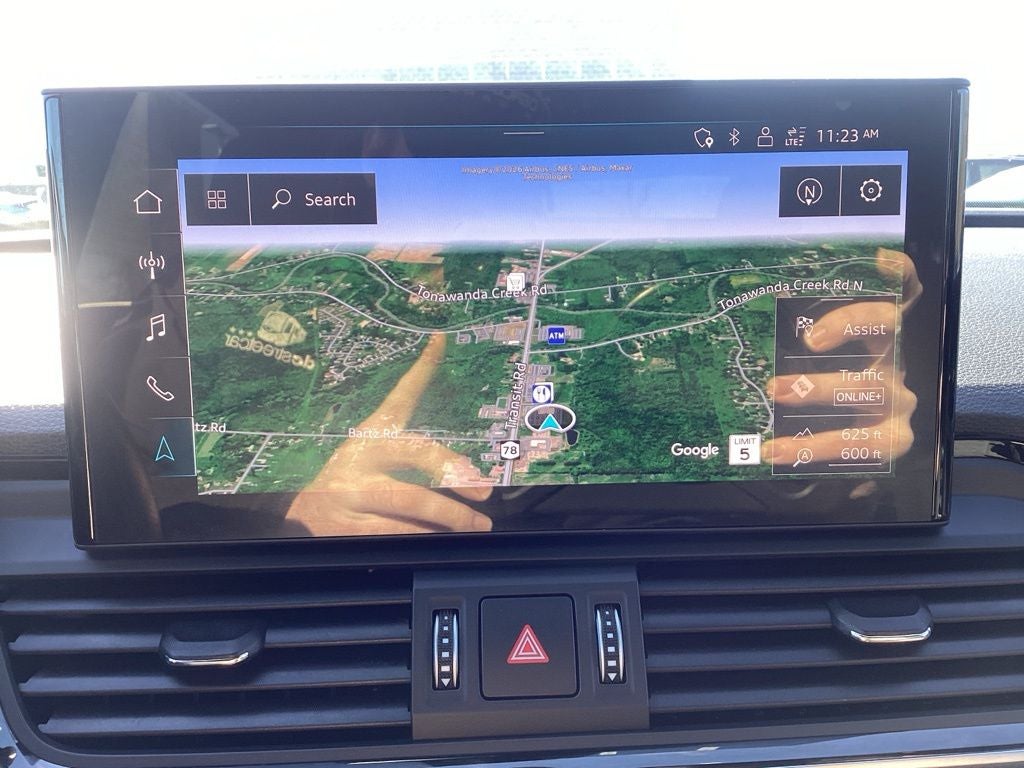 2023 Audi SQ5 Premium Plus quattro