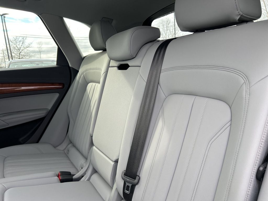 2021 Audi Q5 45 Premium Plus quattro