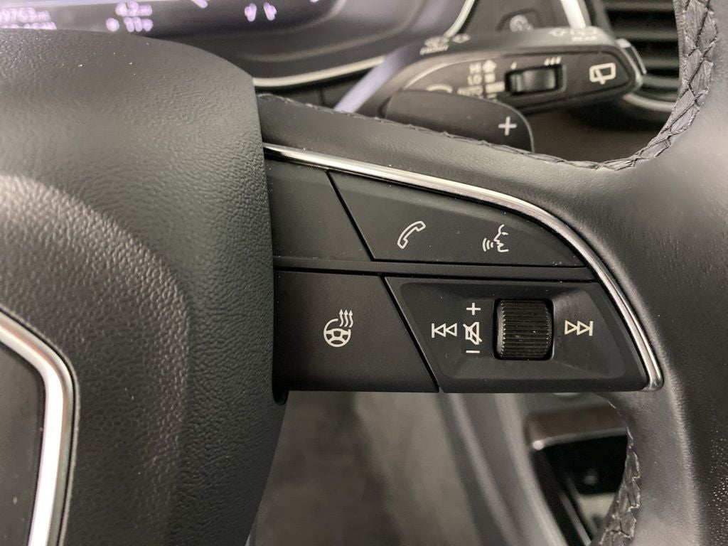 2023 Audi Q5 45 S line Premium Plus quattro