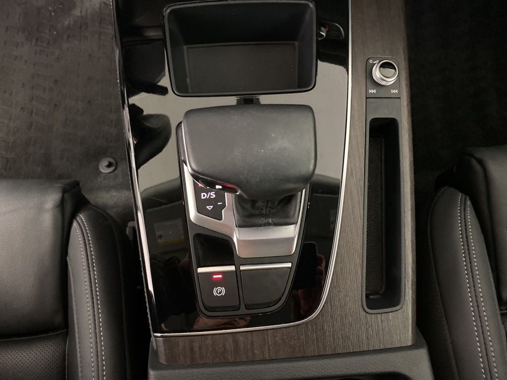 2023 Audi Q5 45 S line Premium Plus quattro