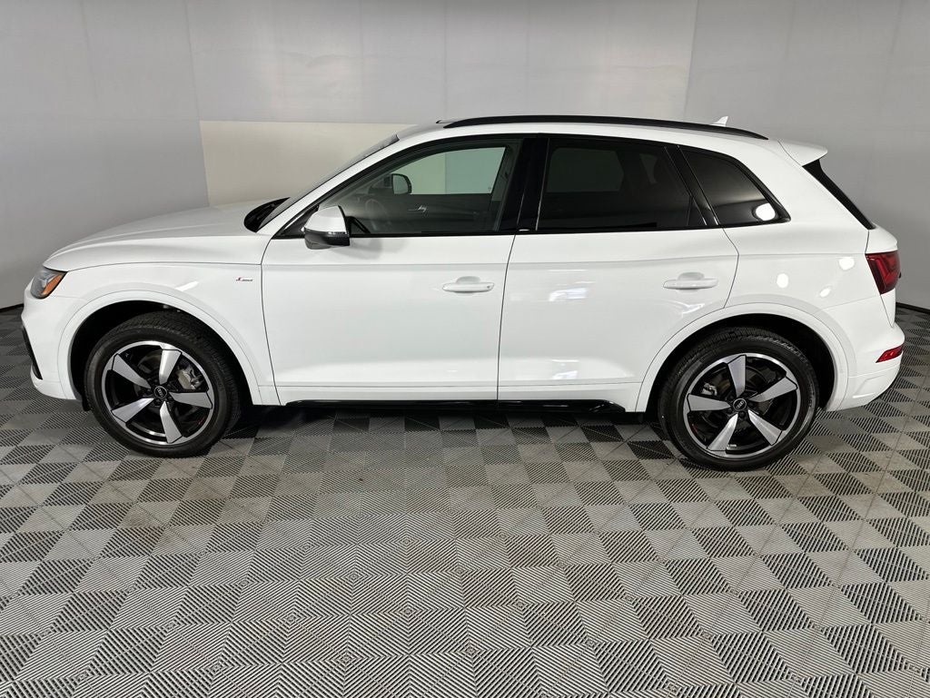 2023 Audi Q5 45 S line Premium Plus quattro