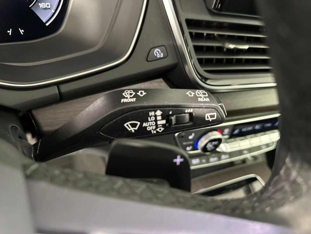 2023 Audi Q5 45 S line Premium Plus quattro