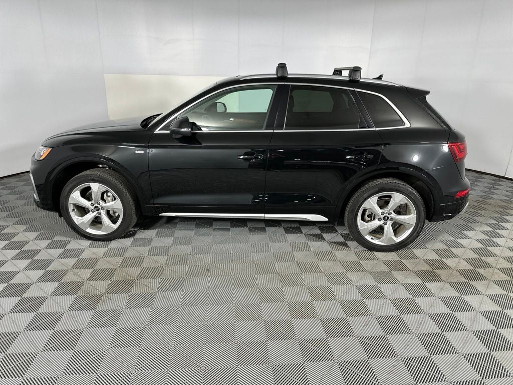 2023 Audi Q5 45 S line Premium quattro