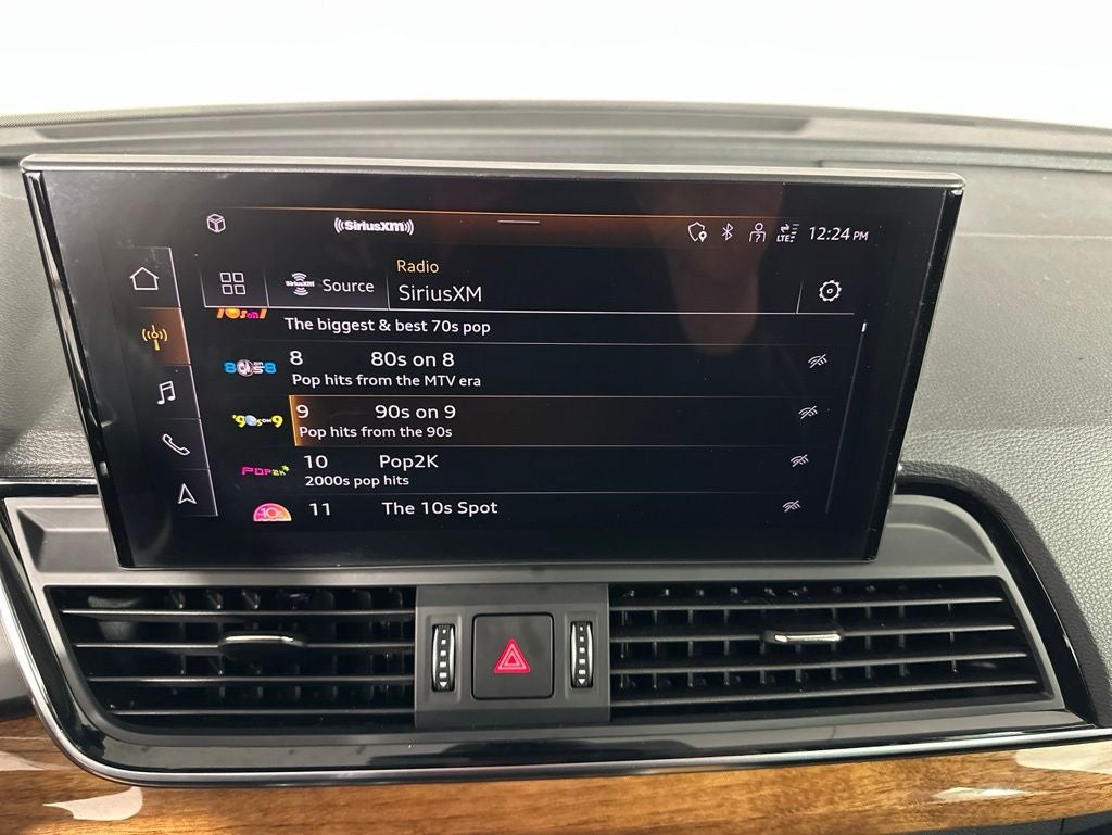 2023 Audi Q5 45 S line Premium quattro