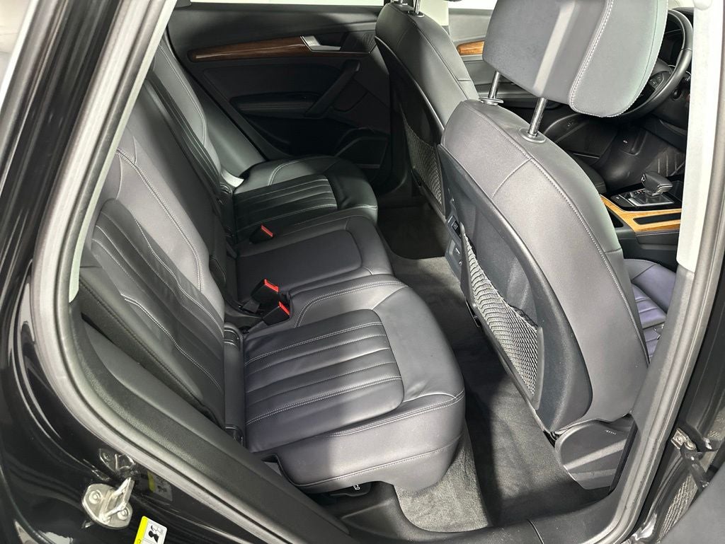 2023 Audi Q5 45 S line Premium quattro