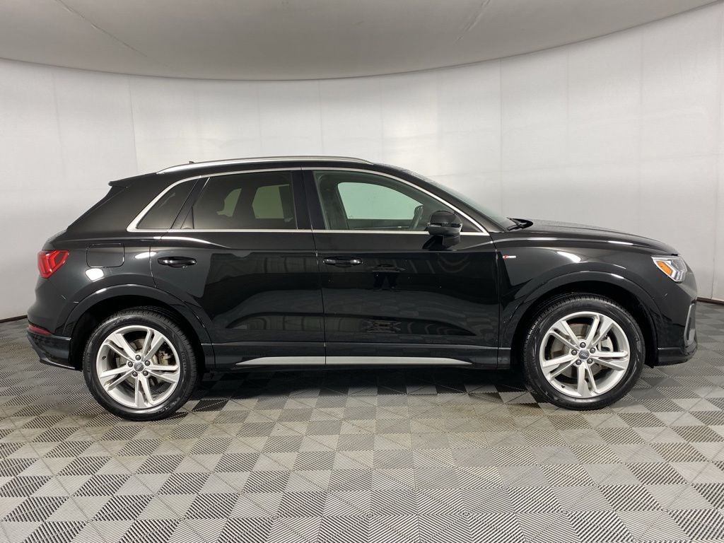 2020 Audi Q3 Premium Plus S line quattro