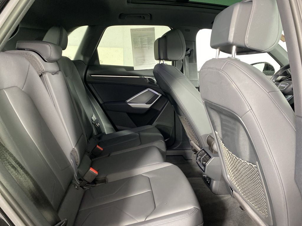 2020 Audi Q3 Premium Plus S line quattro