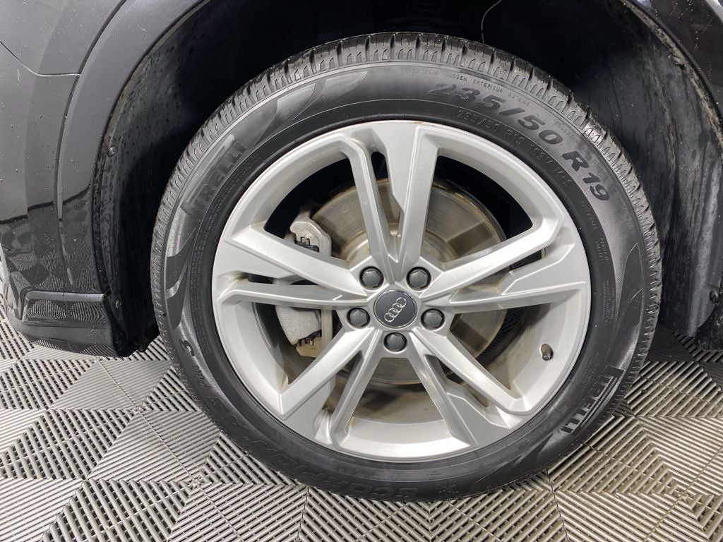 2020 Audi Q3 Premium Plus S line quattro