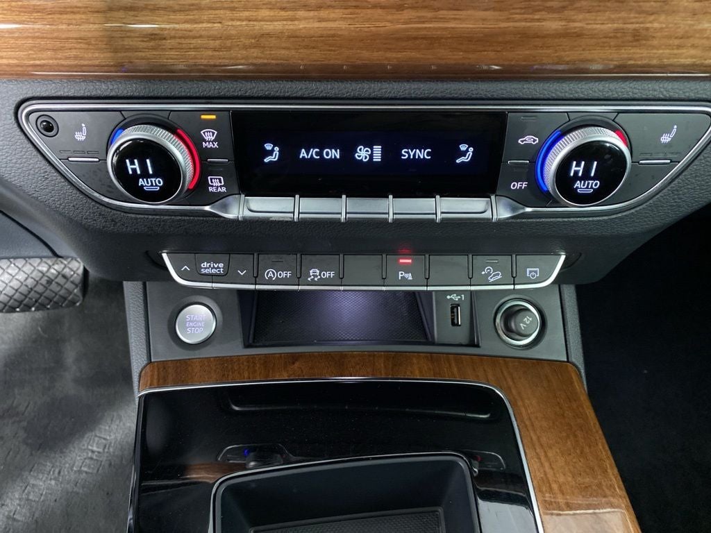 2023 Audi Q5 45 S line Premium quattro