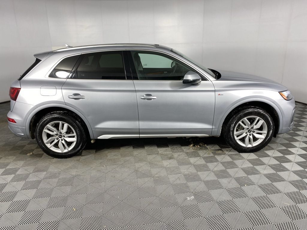 2023 Audi Q5 45 S line Premium quattro