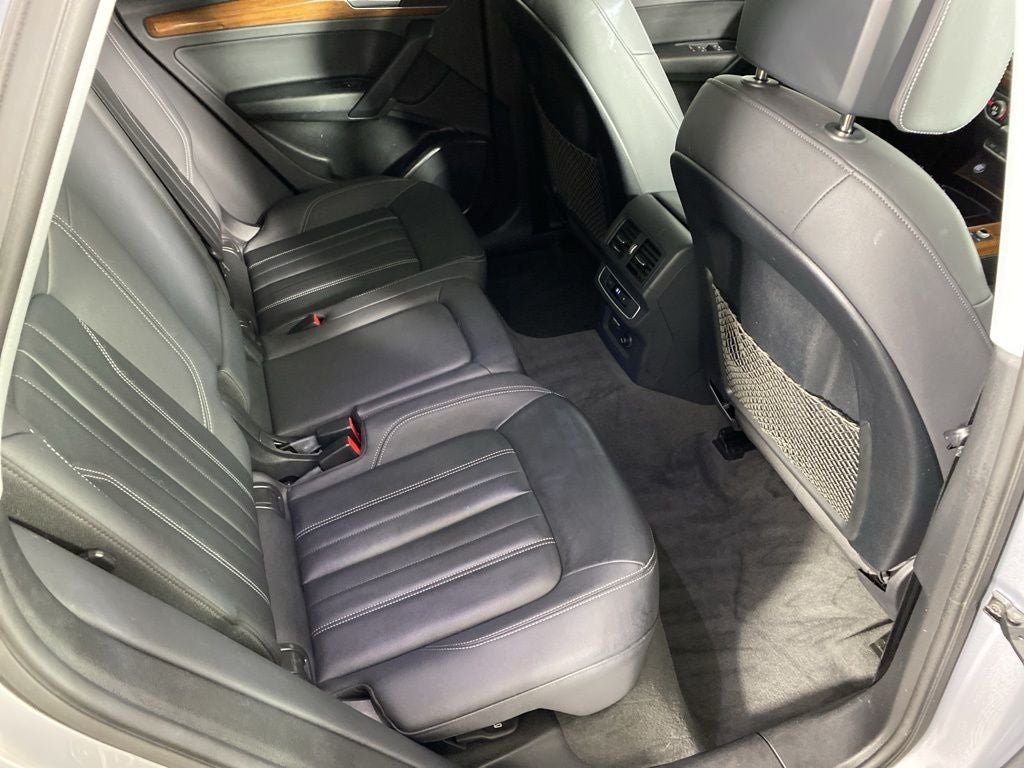 2023 Audi Q5 45 S line Premium quattro