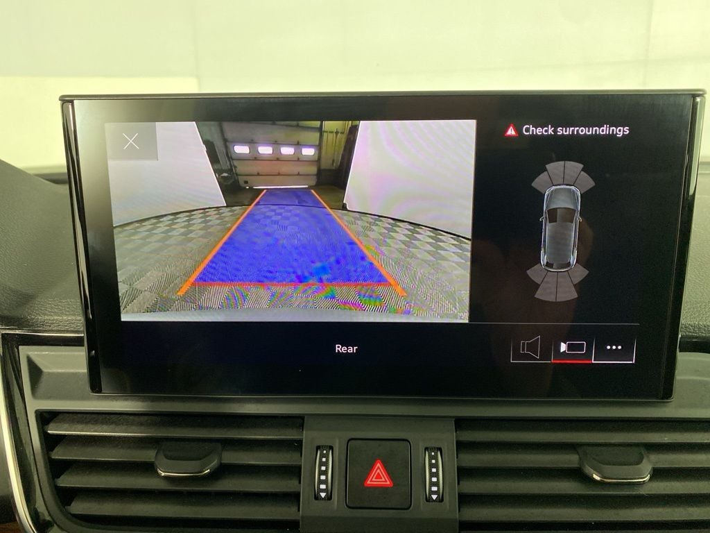 2023 Audi Q5 45 S line Premium quattro