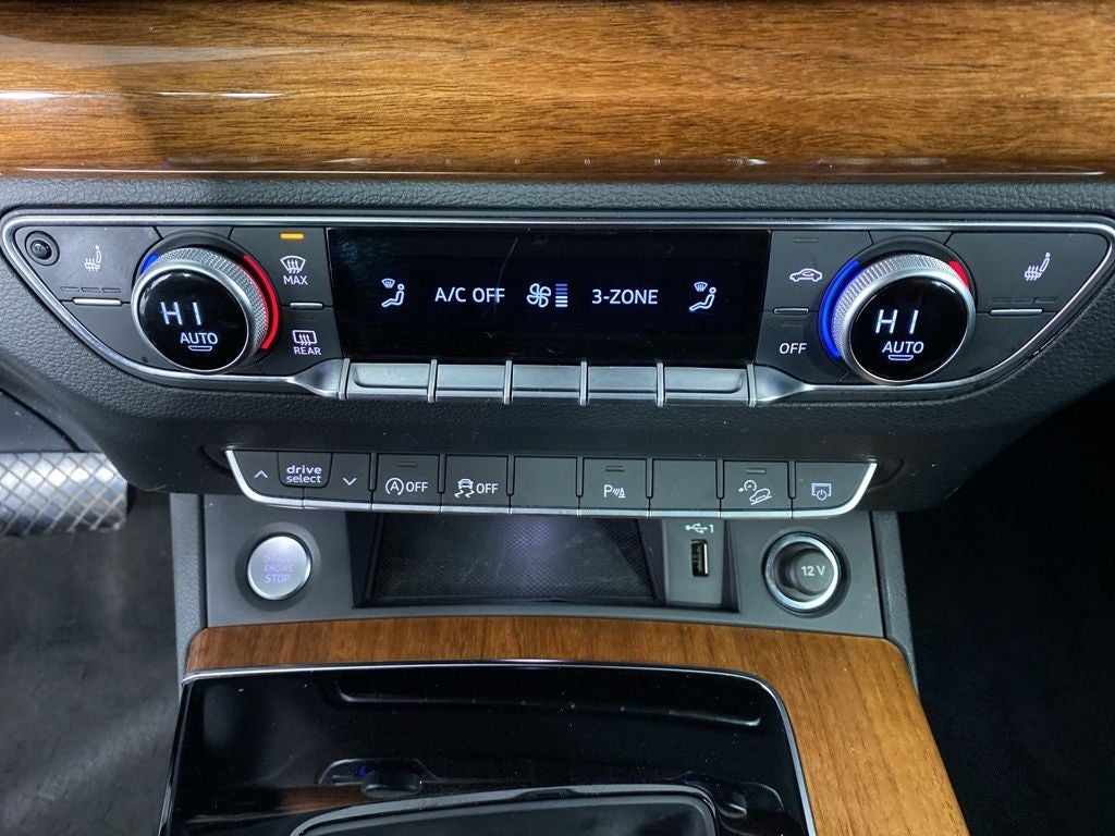 2023 Audi Q5 45 S line Premium quattro