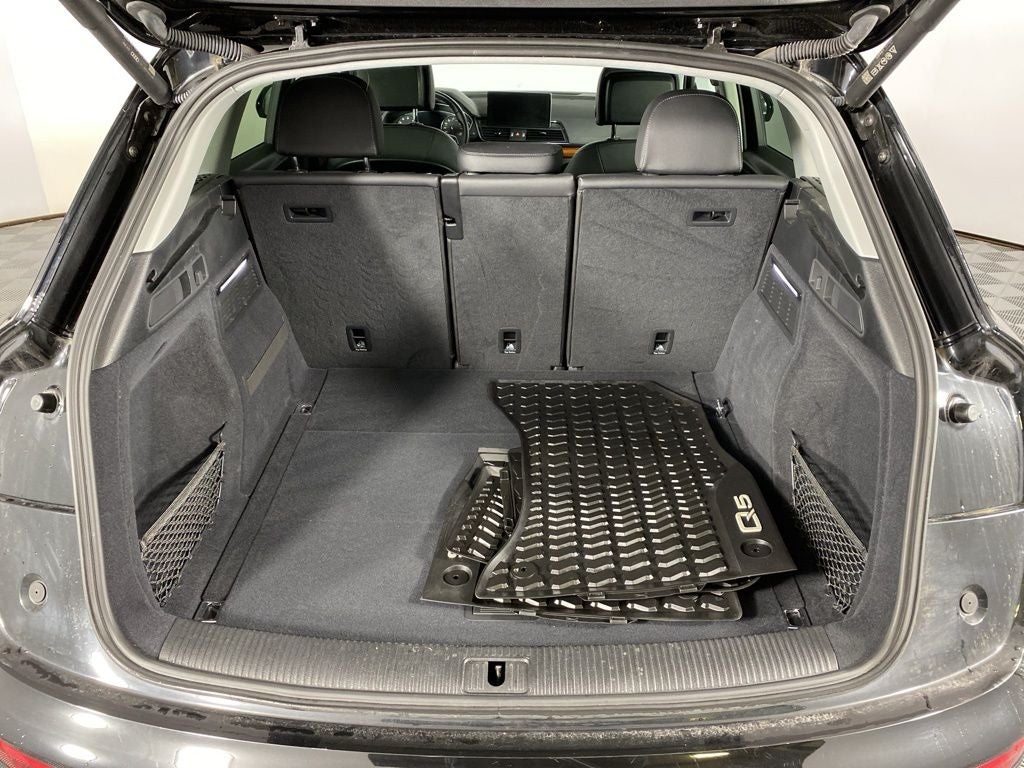 2023 Audi Q5 45 S line Premium quattro