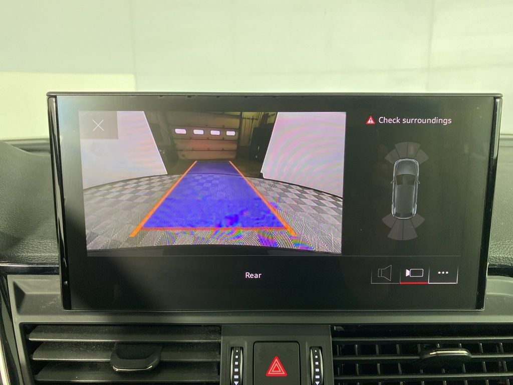 2023 Audi Q5 45 S line Premium quattro