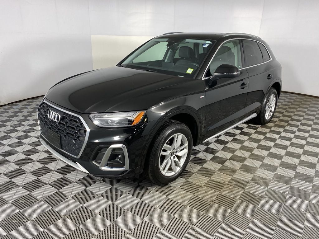 2023 Audi Q5 45 S line Premium quattro