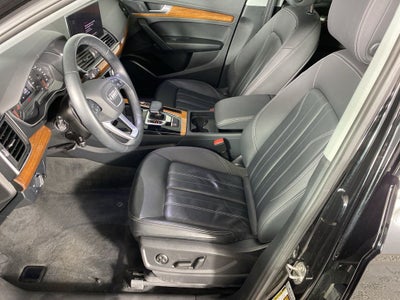 2023 Audi Q5 45 S line Premium quattro