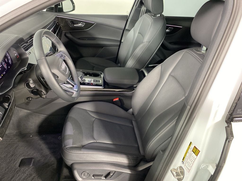 2025 Audi Q7 45 Premium Plus quattro