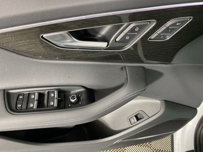 2025 Audi Q7 45 Premium Plus quattro