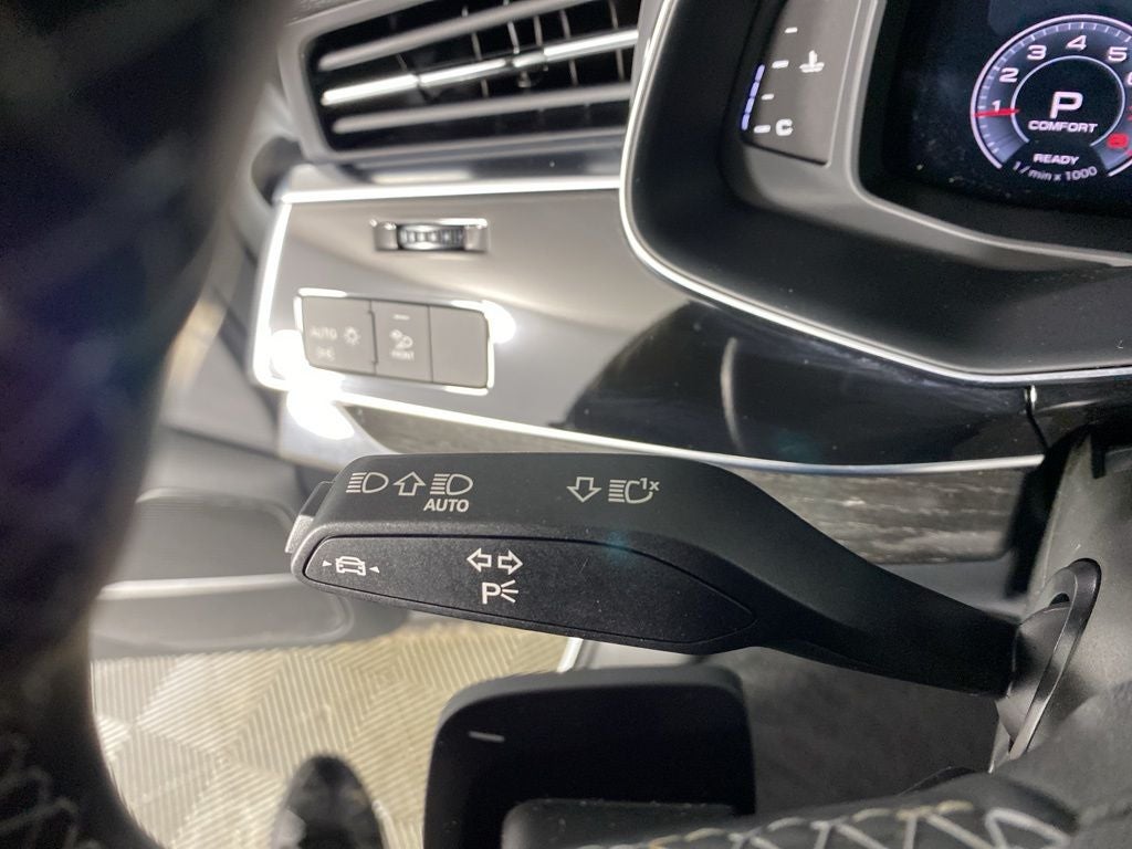 2025 Audi Q7 45 Premium Plus quattro