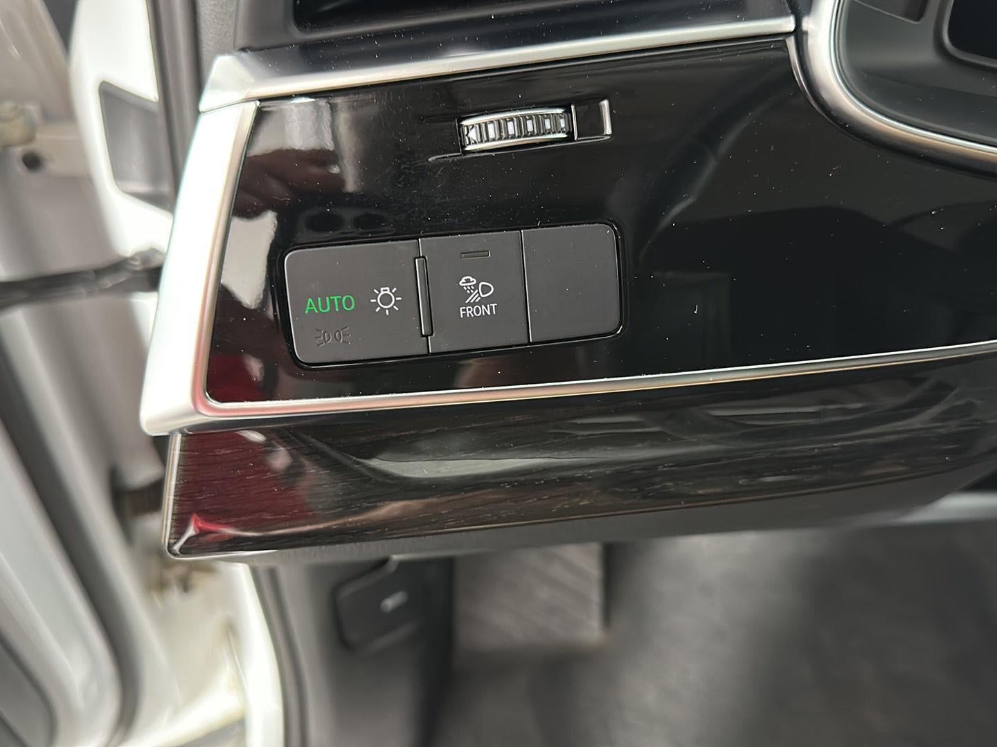 2023 Audi Q7 Premium Plus
