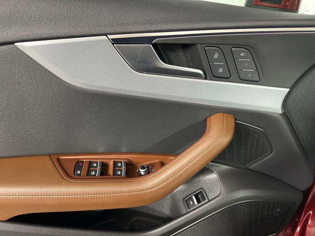 2019 Audi A4 2.0T Prestige quattro