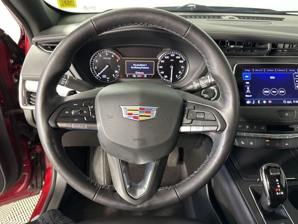 2020 Cadillac XT4 Premium Luxury