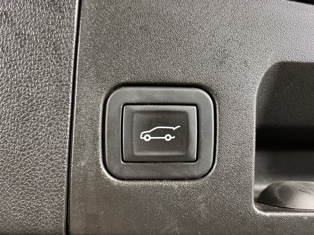 2025 Cadillac XT4 Sport