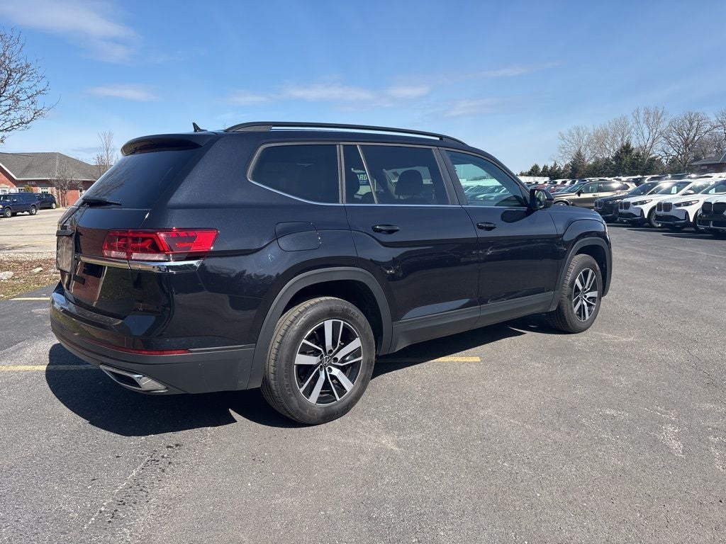 2023 Volkswagen Atlas 2.0T SE