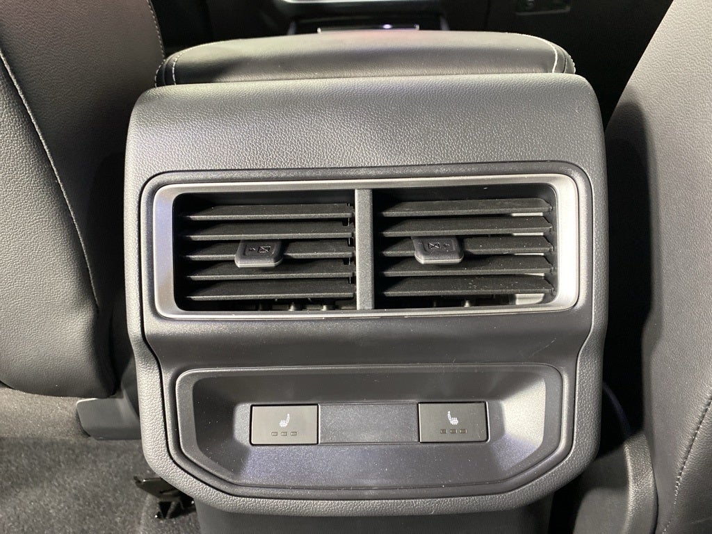 2025 Volkswagen Atlas Cross Sport 2.0T SEL Premium R-Line