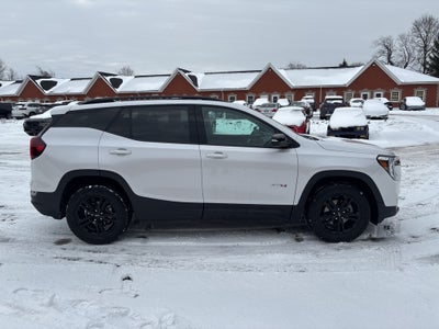 2022 GMC Terrain AT4