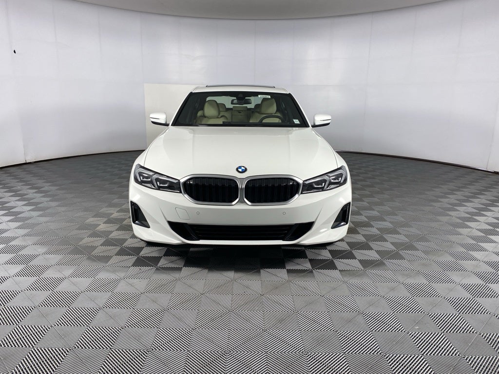 2025 BMW 3 Series 330i xDrive